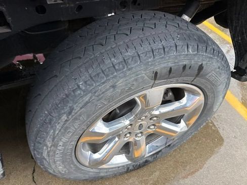 Used 2022 Ford F150 Lariat AWD/4WD image 4
