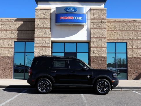 New 2026 Ford Bronco Sport Outer Banks image 5