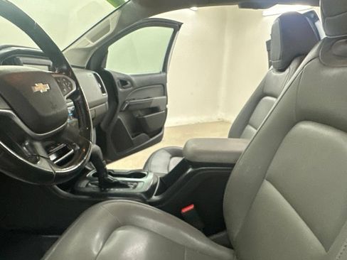 Used 2017 Chevrolet Colorado W/T RWD image 35