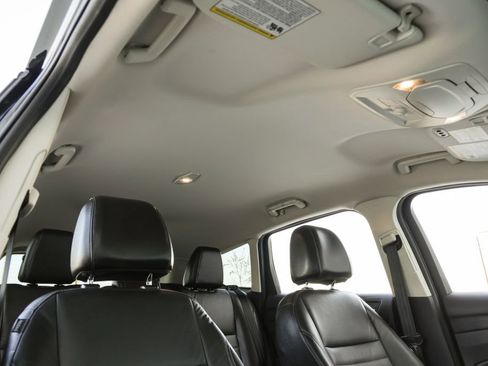 Used 2015 Ford Escape Titanium image 21