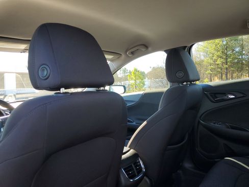 Used 2023 Chevrolet Malibu LT image 7