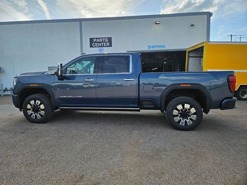 New 2026 GMC Sierra 2500 Denali image 2