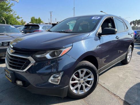 Used 2019 Chevrolet Equinox LS w/ LPO, Cargo Package image 1