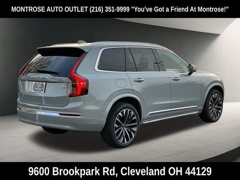 New 2026 Volvo XC90 B6 Plus w/ Protection Package Premier AWD/4WD image 6
