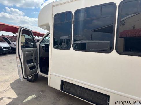 Used 2018 Ford E-350 and Econoline 350 Super Duty w/ Shuttle Bus Prep Package image 18