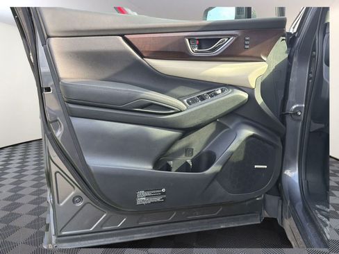 Used 2022 Subaru Ascent Touring w/ Popular Package #2A AWD/4WD image 8