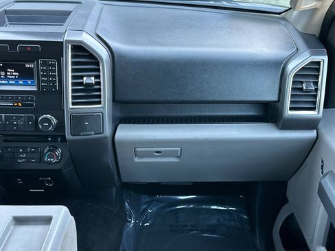 Used 2016 Ford F150 XLT image 26