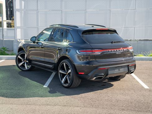 New 2026 Porsche Macan AWD/4WD image 3