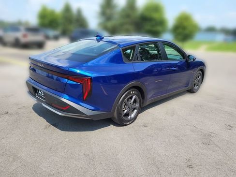 Certified 2025 Kia K4 FWD image 8