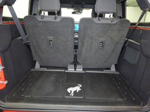 Used 2023 Ford Bronco Wildtrak image 17