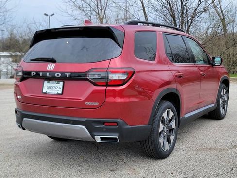 New 2026 Honda Pilot Touring image 6