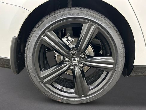 New 2026 Honda Accord Sport image 9