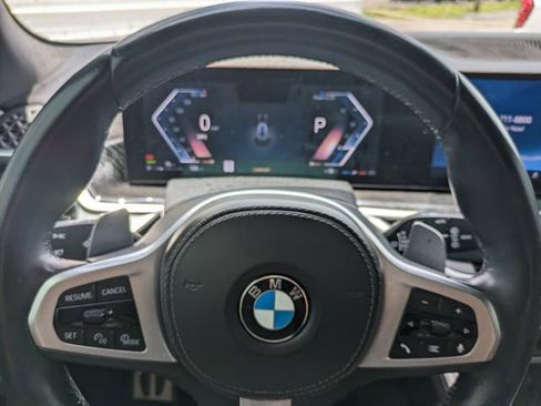 Used 2024 BMW X5 sDrive40i w/ M Sport Package RWD image 26