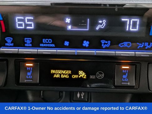 Used 2019 Toyota RAV4 XLE w/ Convenience Package AWD/4WD image 8