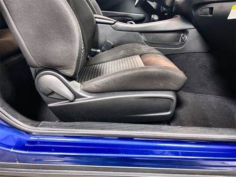 Used 2021 Dodge Challenger SXT w/ Blacktop Package image 25