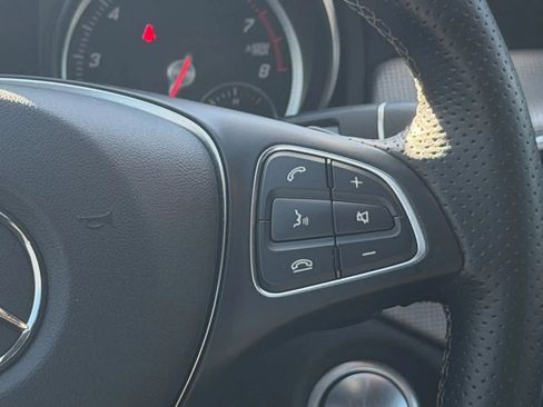 Used 2018 Mercedes-Benz CLA 250 image 33