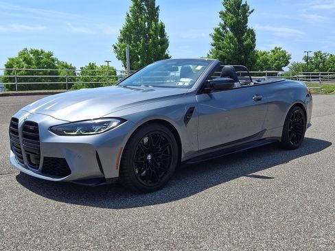 Used 2022 BMW M4 xDrive Competition AWD/4WD image 3