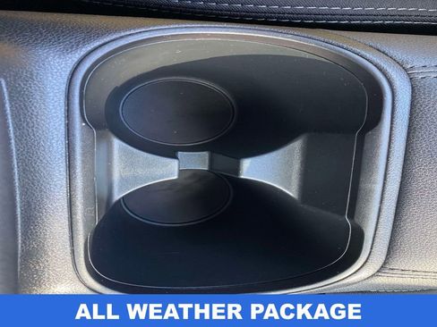 Used 2025 Subaru Outback Premium image 31