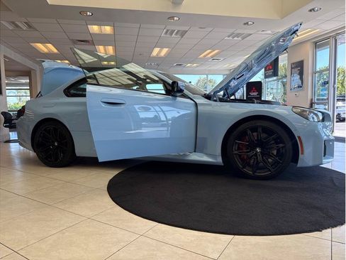Used 2023 BMW M2 w/ Lighting Package RWD image 40