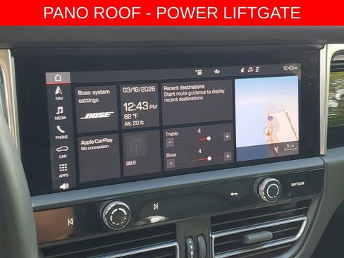 Used 2022 Porsche Macan AWD/4WD image 28