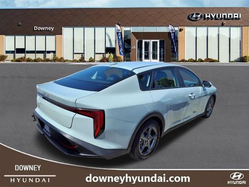 Used 2025 Kia K4 FWD image 4