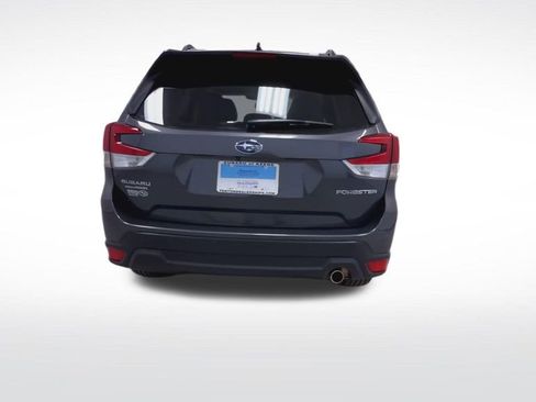 Used 2024 Subaru Forester Limited image 7