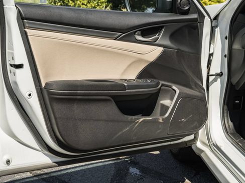 Used 2017 Honda Civic EX image 32