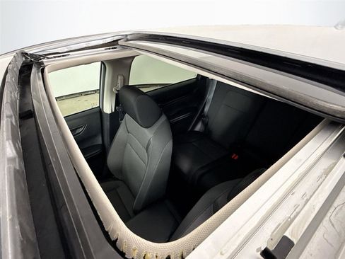 Used 2025 Honda CR-V EX image 21