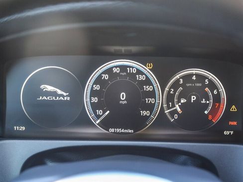 Used 2017 Jaguar XF R-Sport image 30