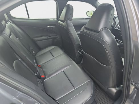 Used 2020 Lexus UX 250h w/ Premium Package image 11