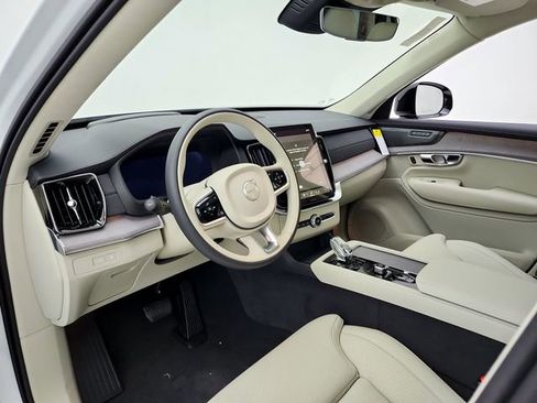 New 2026 Volvo XC90 T8 Ultra w/ Lounge Package image 20