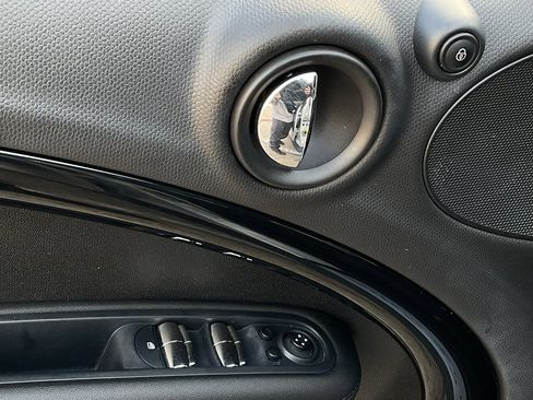 Used 2015 MINI Cooper Countryman S image 12