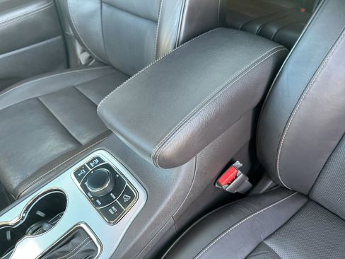 Used 2018 Jeep Grand Cherokee Summit image 21