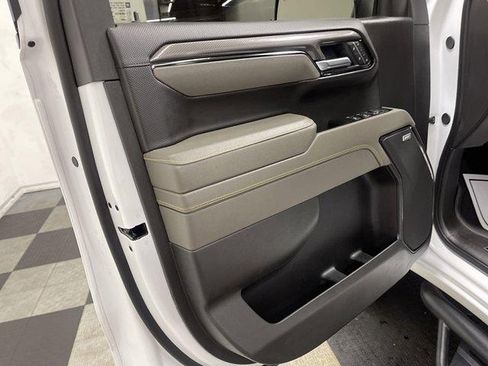 Used 2025 Chevrolet Silverado 1500 ZR2 w/ Technology Package AWD/4WD image 8
