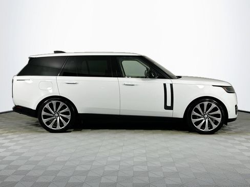 Certified 2023 Land Rover Range Rover Long Wheelbase SE AWD/4WD image 4