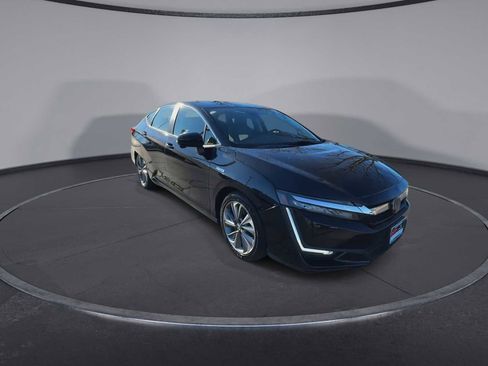 Certified 2018 Honda Clarity Touring image 2
