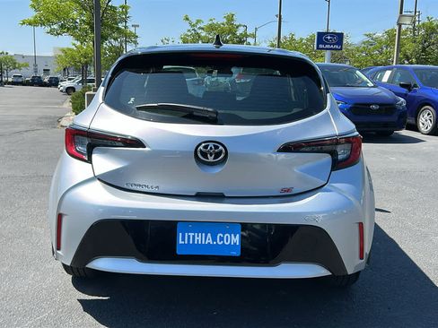 Used 2025 Toyota Corolla SE w/ SE Package FWD image 6