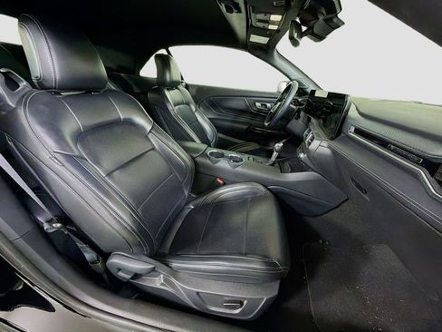 Used 2024 Ford Mustang Premium image 30