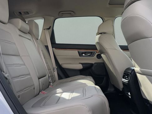 Used 2018 Honda CR-V Touring image 26