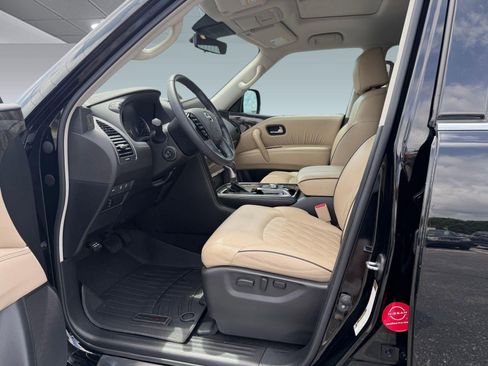 Certified 2022 Nissan Armada Platinum w/ Captain's Chairs Package RWD image 5