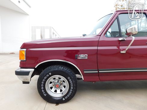 Used 1990 Ford F150 2WD Regular Cab image 10