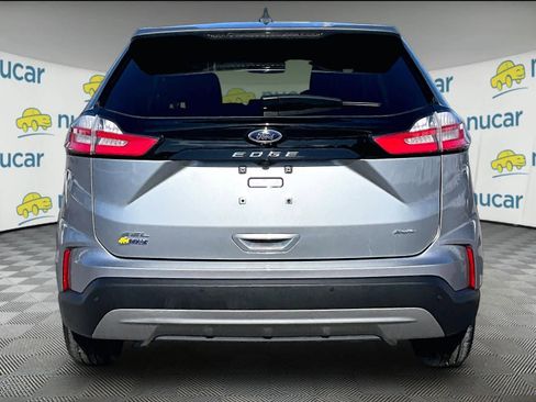 Used 2024 Ford Edge SEL image 5