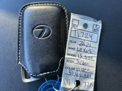 Used 2021 Lexus IS 300 AWD w/ Comfort Package image 37