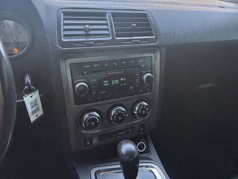 Used 2013 Dodge Challenger R/T Plus image 22