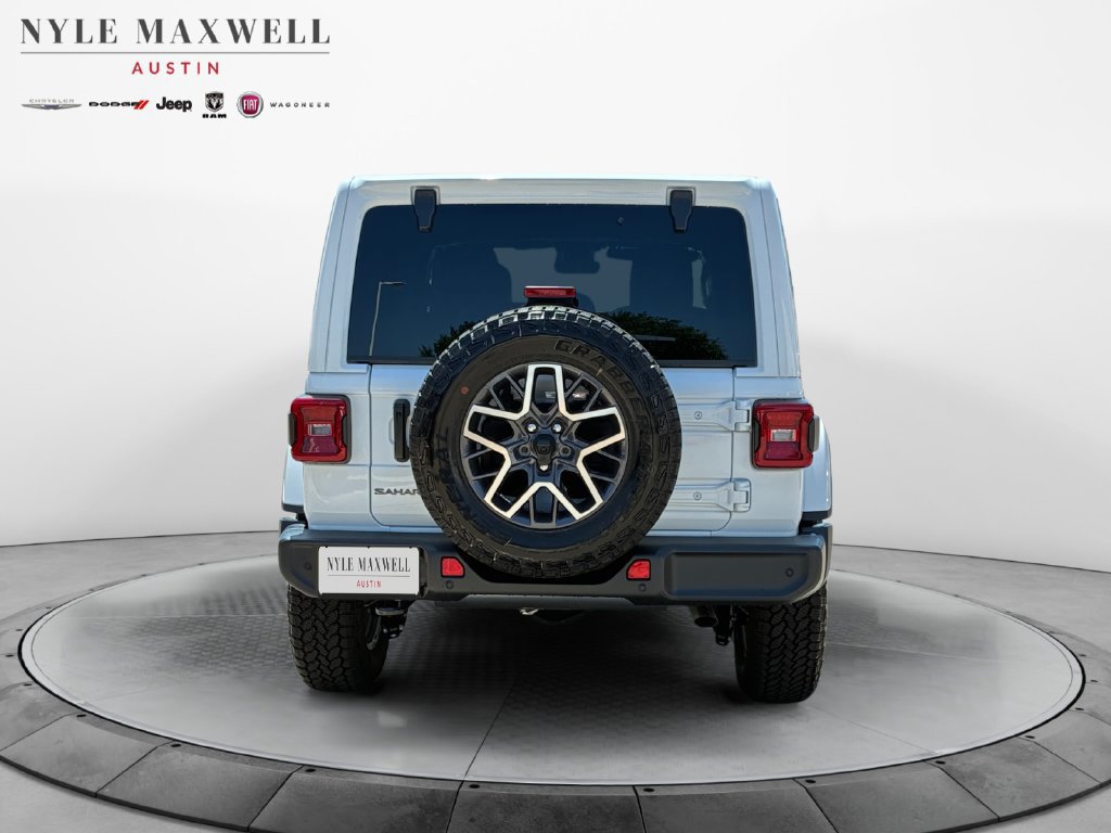 New 2026 Jeep Wrangler Unlimited Sahara AWD/4WD image 15