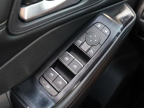 Certified 2024 Nissan Rogue SL image 18