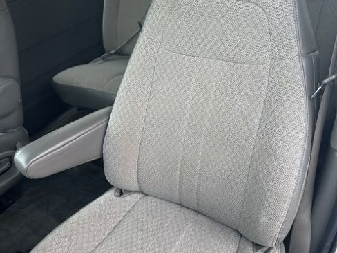 Used 2016 Chevrolet Express 3500 LT w/ LT Preferred Equipment Group image 12