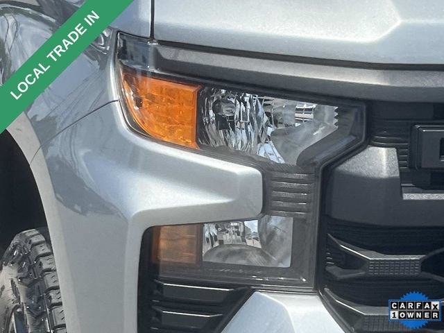 Used 2024 Chevrolet Silverado 1500 Custom Trail Boss w/ LPO, Dark Essentials Package AWD/4WD image 9