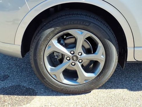 Certified 2024 Ford Escape ST-Line w/ Tech Pack #1 AWD/4WD image 7