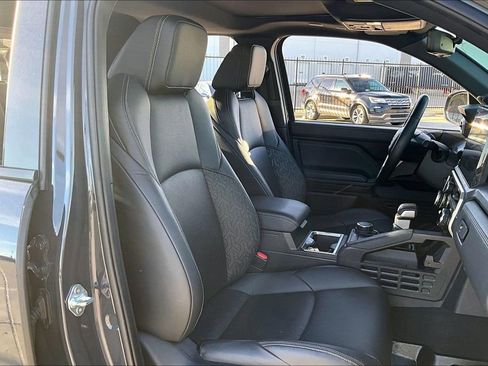 Used 2024 Toyota Tacoma Limited image 10